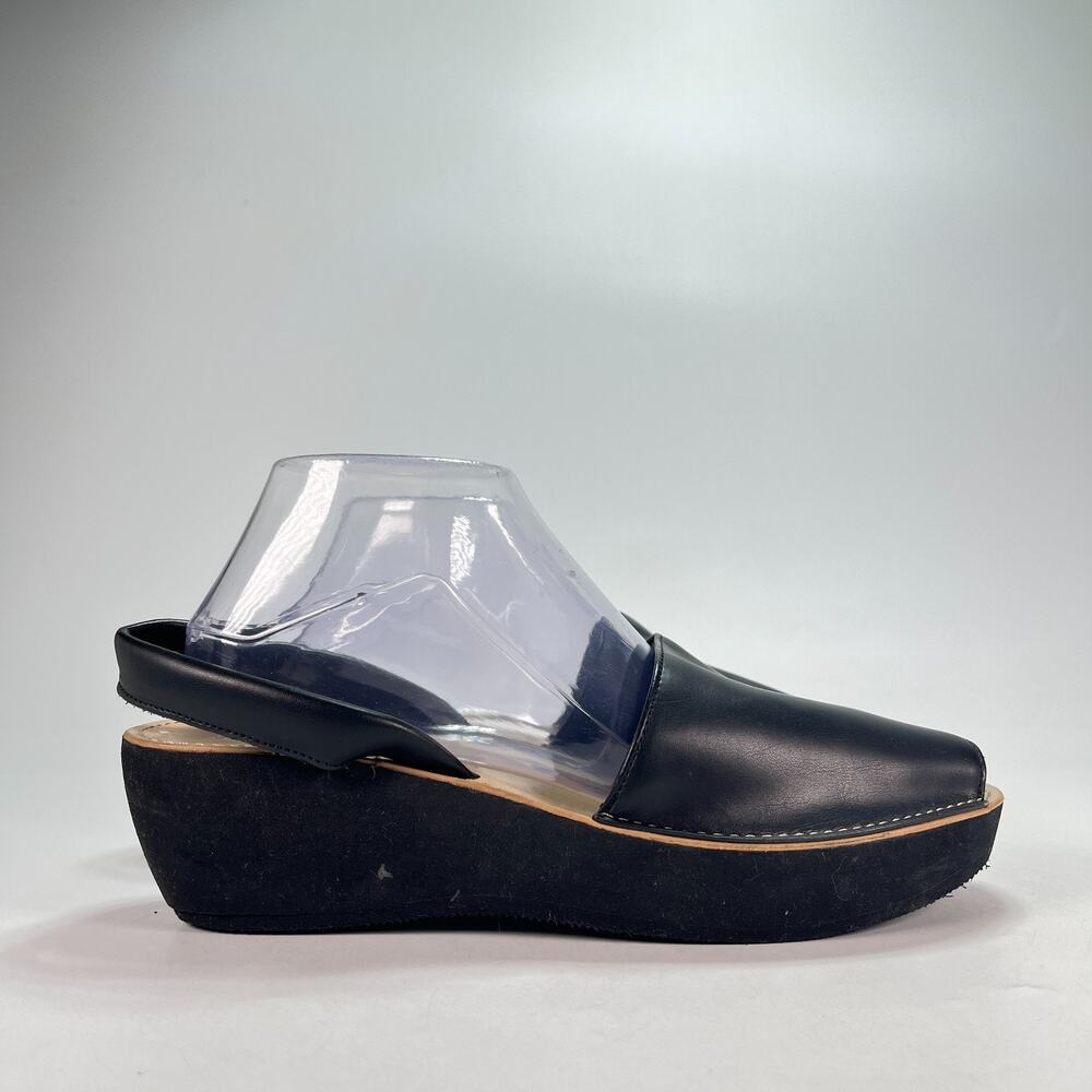Kenneth Cole Reaction Shine Sling 2 Black Open Toe Wedge Sandals Women's Size 10